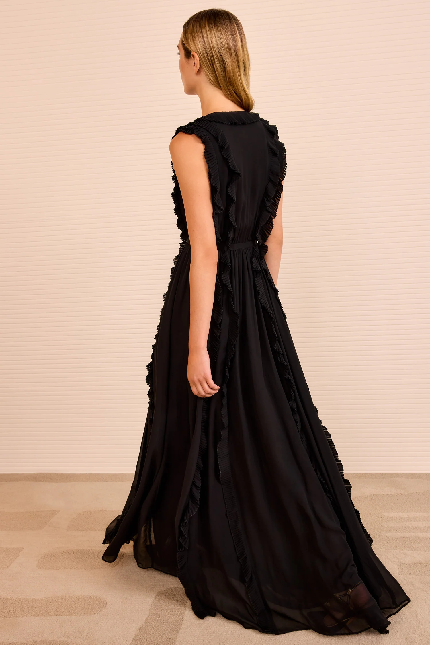 Aida Cascading Ruffle Gown - Noir - Image 4