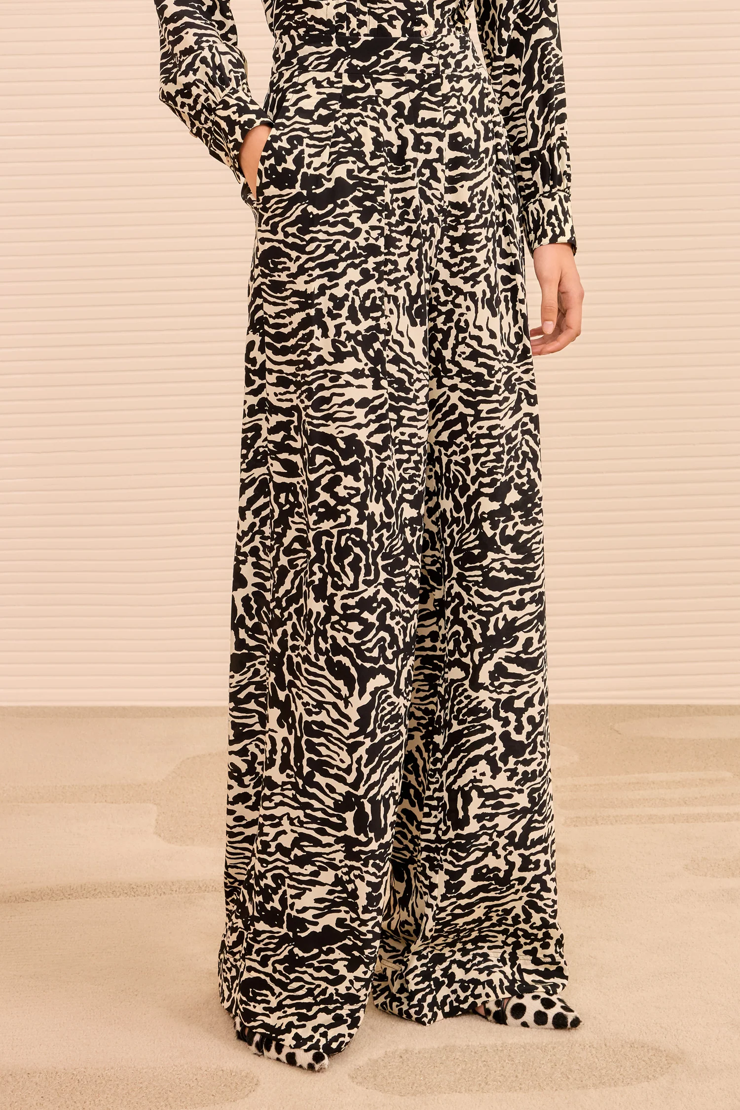 Aviva Wide Leg Pant - Spotted Jasper - Image 2