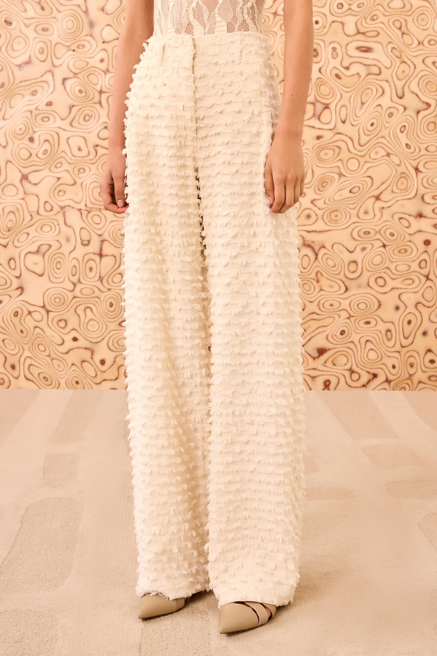 Beatrix Wide Leg Trouser - Ivory - Image 2
