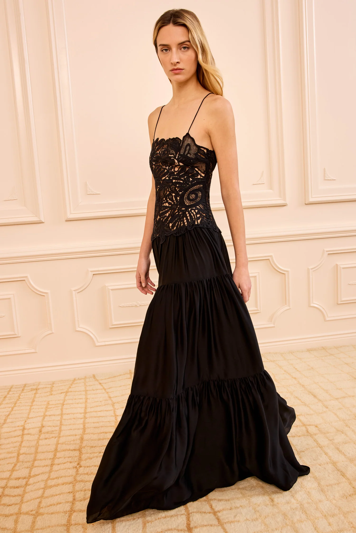 Celestia Corded Lace Gown - Noir - Image 3