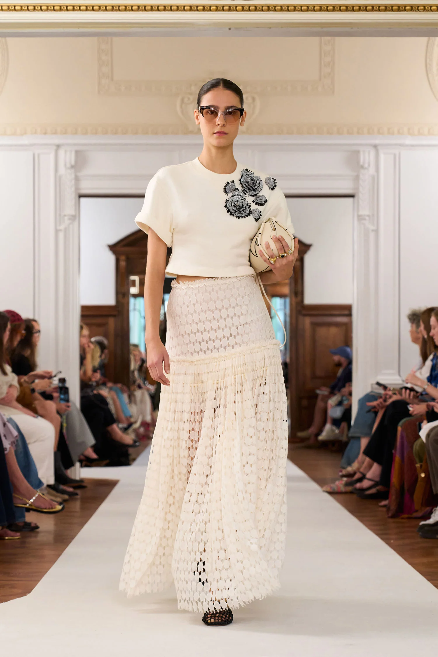 Cove Top with Embroidery - Creme - Image 6