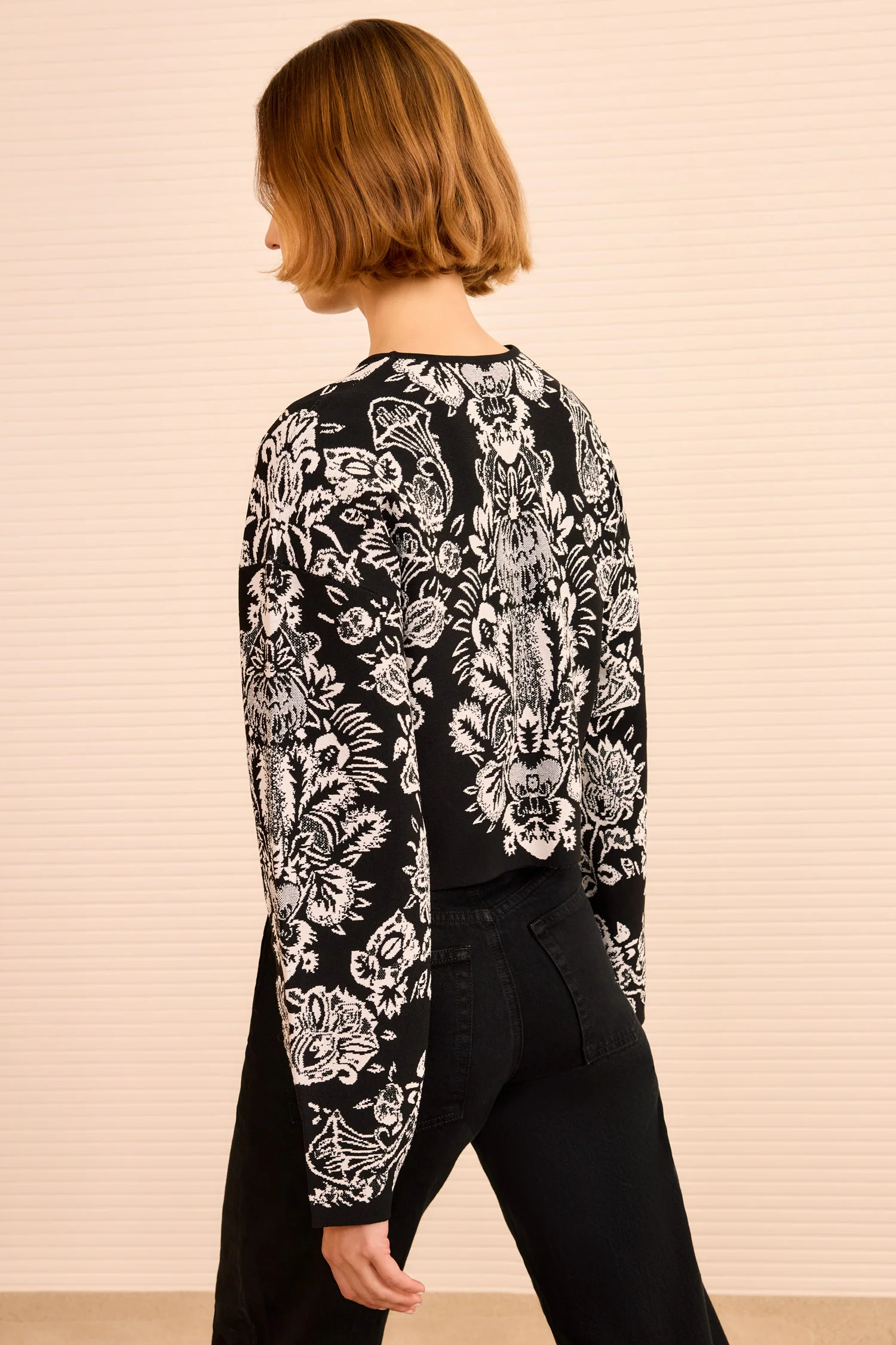 Elisa Long Sleeve Jacquard Pullover - Noir - Image 4