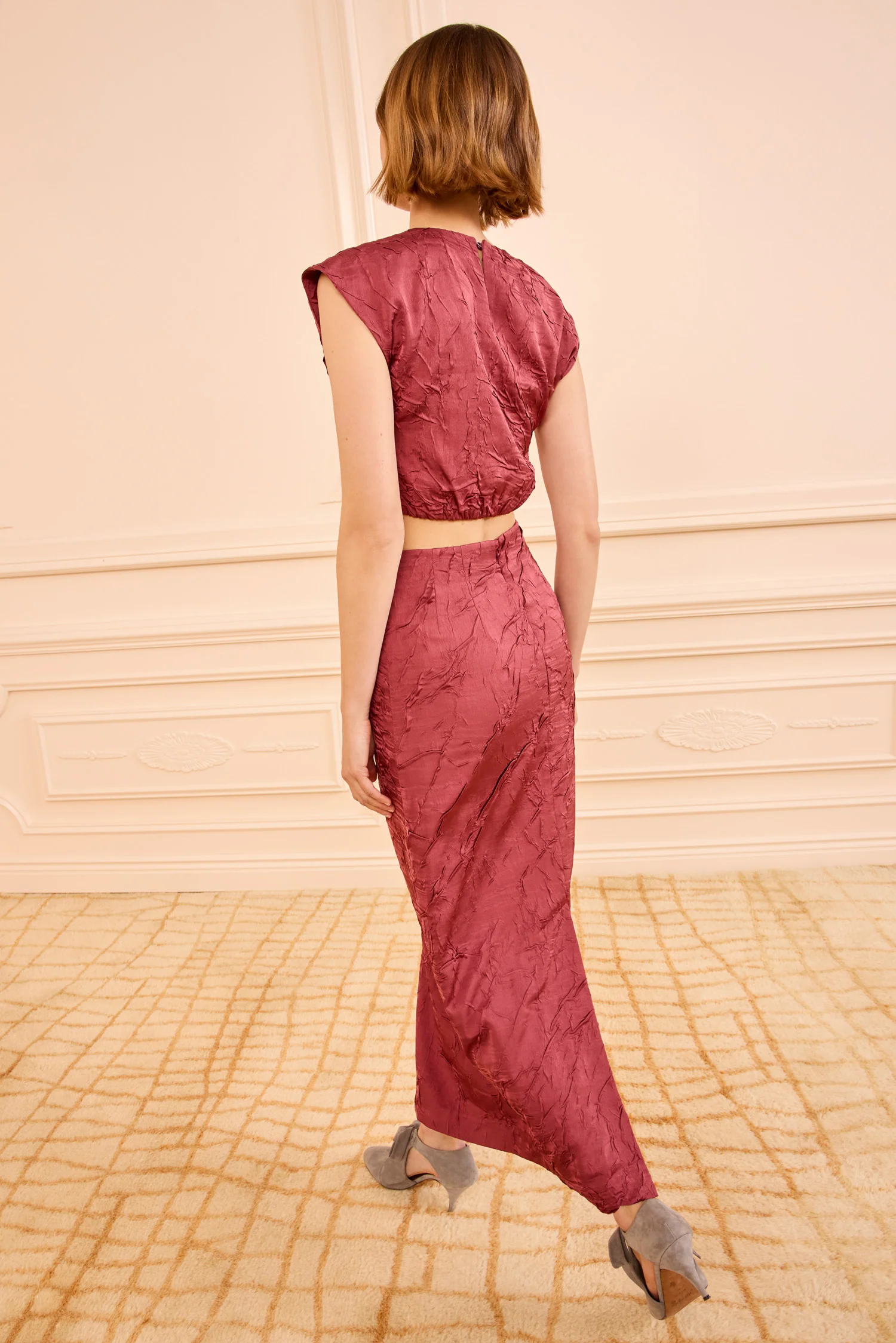 Inez Satin Pencil Skirt - Fig - Image 5