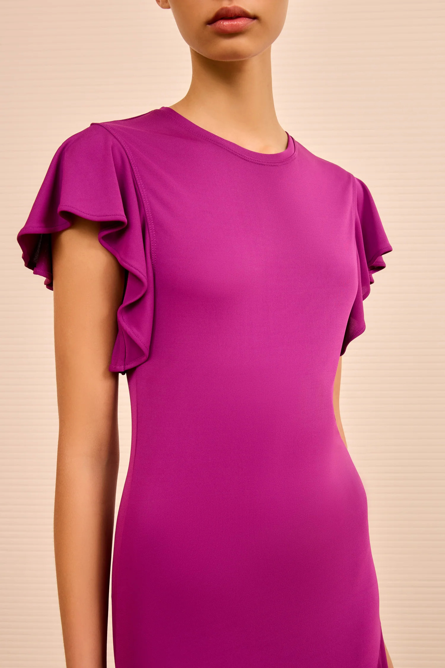 Iris Short Sleeve Dress - Mulberry - Image 2