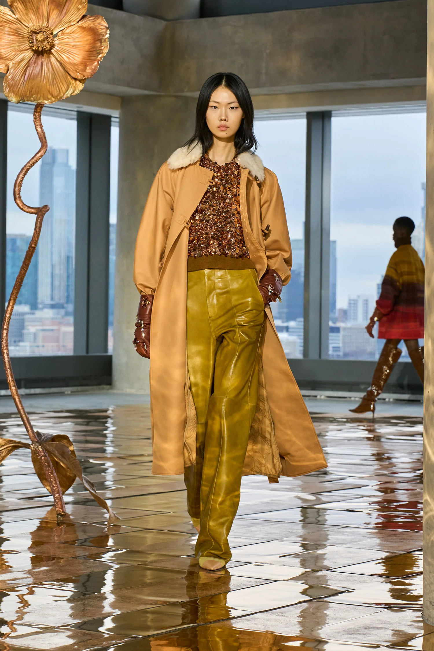 Kadin Leather Mid Rise Pant - Willow - Image 6