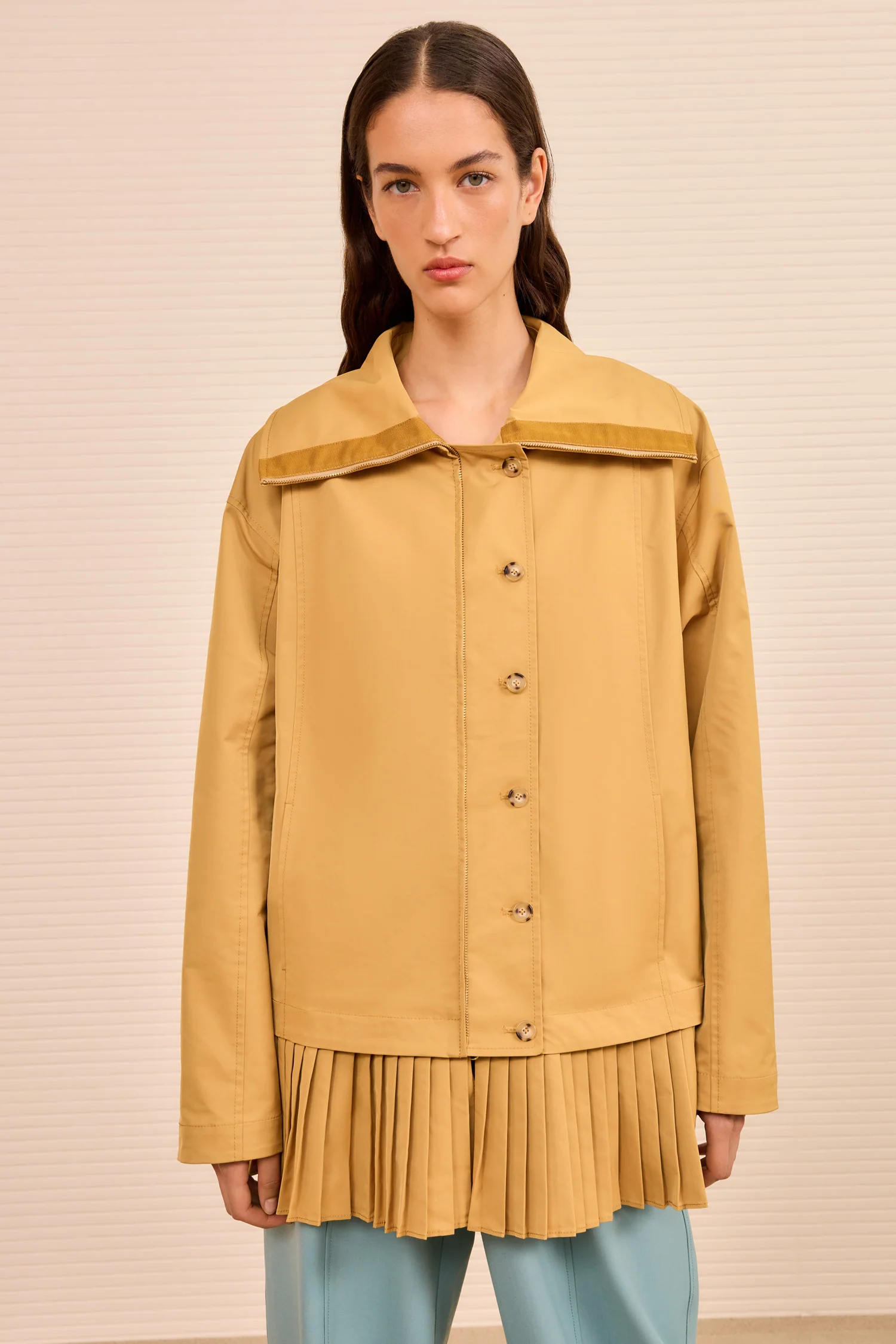 Lison Jacket with Pleat Detail - Almond - Image 4