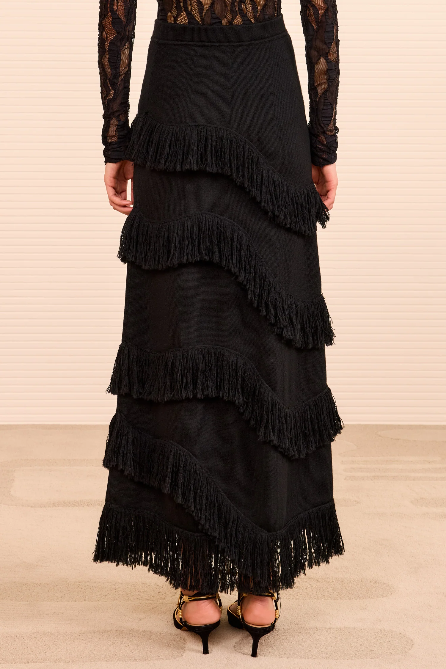 Mirena Long Knit Fringe Skirt - Noir - Image 6