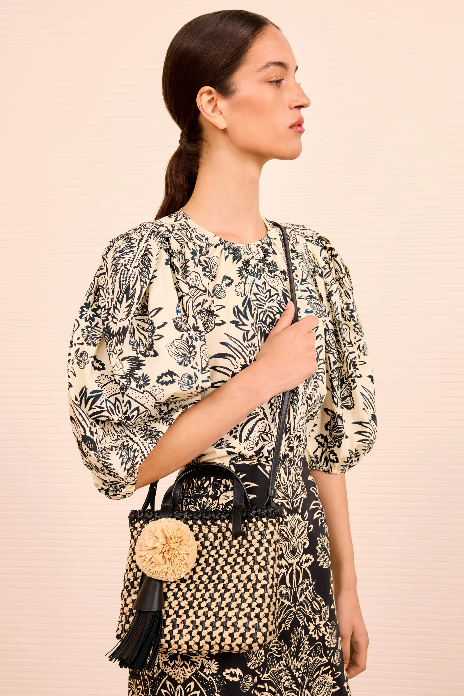 Raffia Mini Crossbody - Noir Natural - Image 6