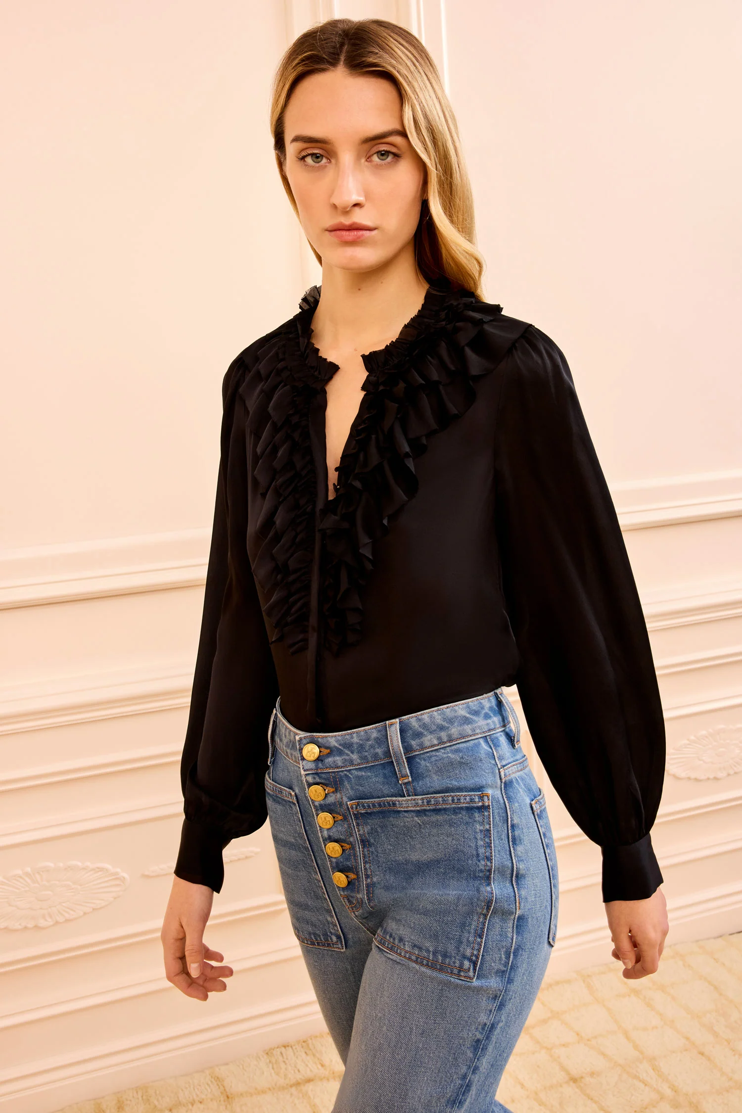 Rouen Silk Ruffle Front Long Sleeve Blou - Noir