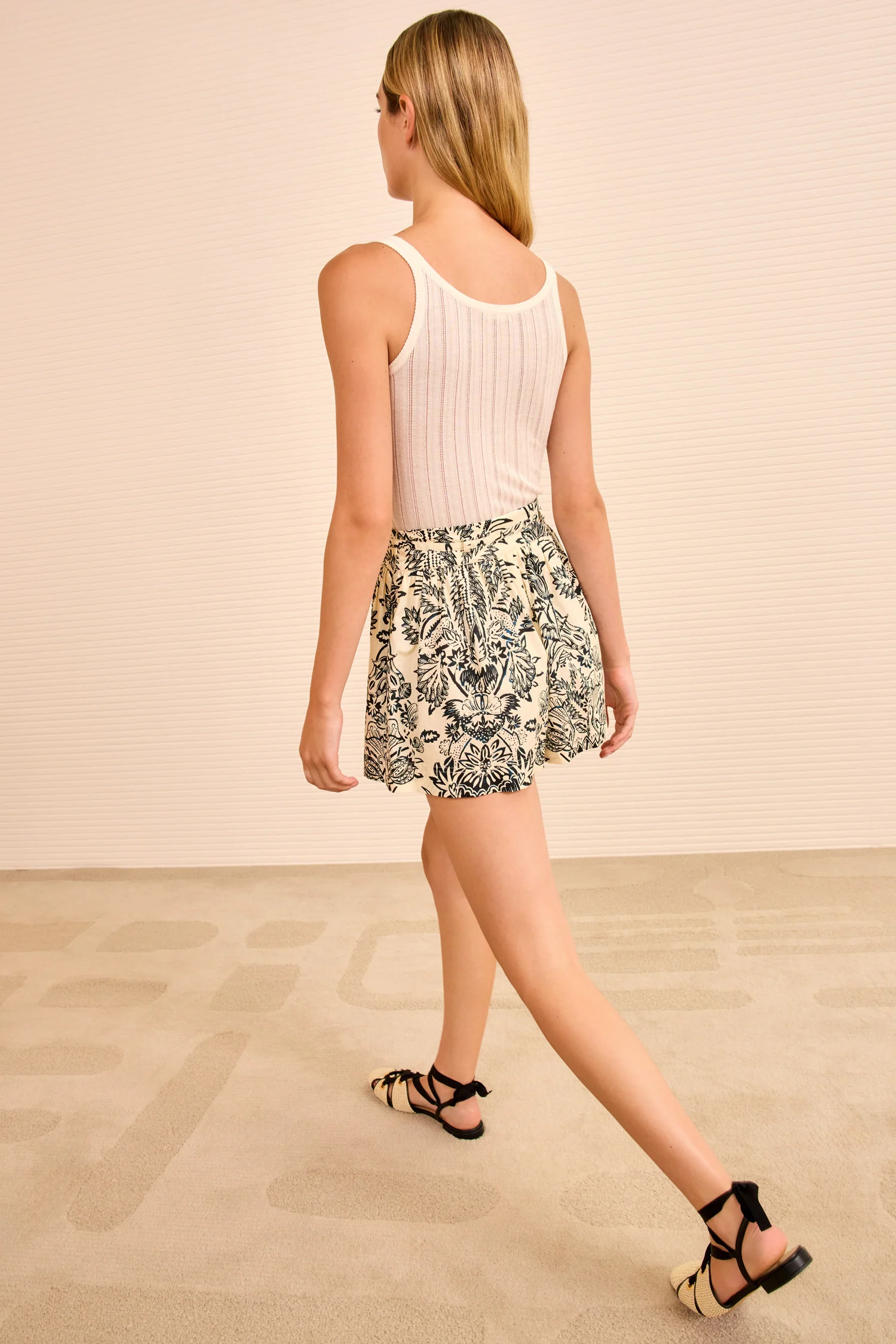 Rowan Belted Short - Ivory Flora - Image 4