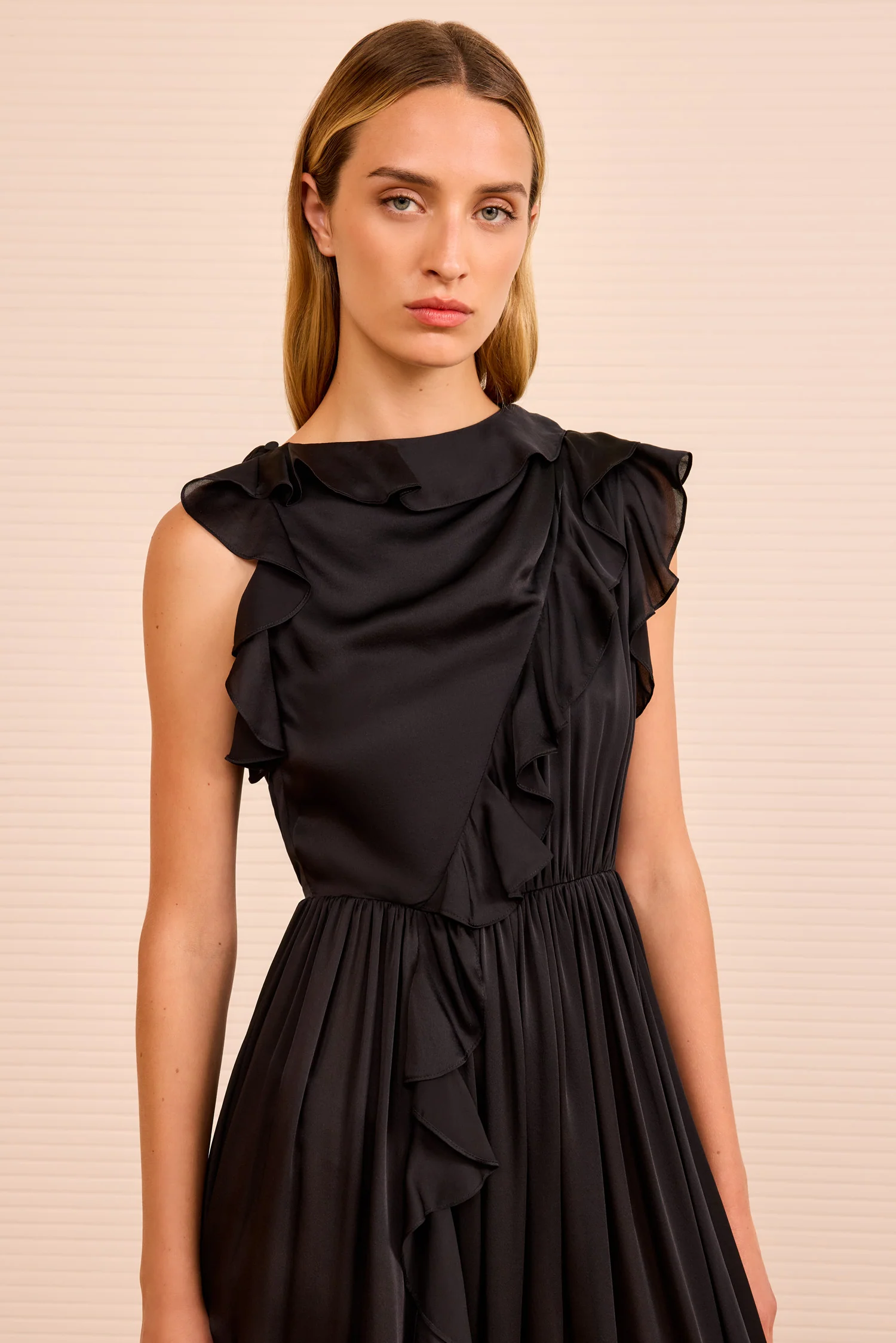 Saanvi Cascading Ruffle Dress - Noir - Image 3