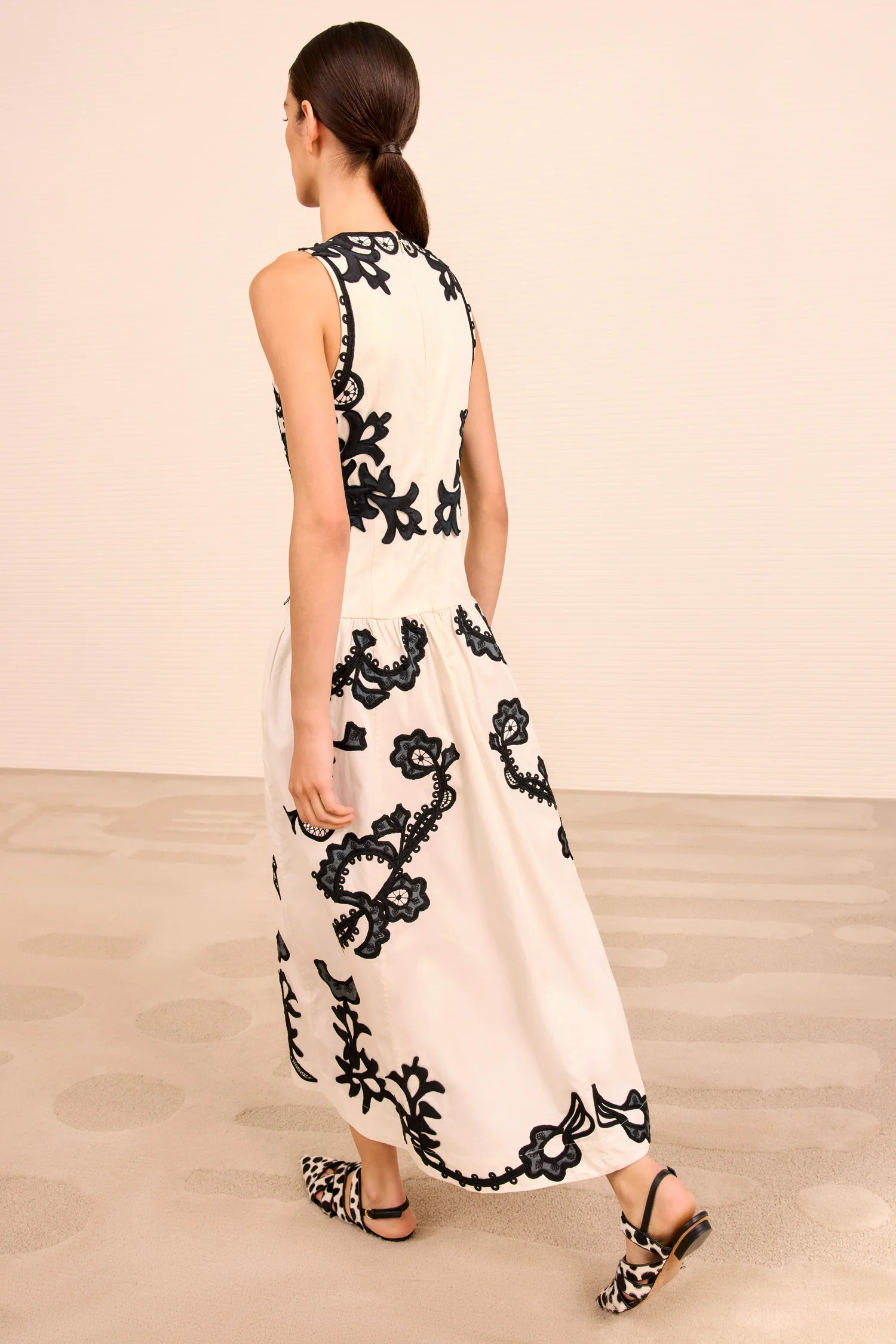 Sonali Embroidered Midi Dress - Anemone - Image 4
