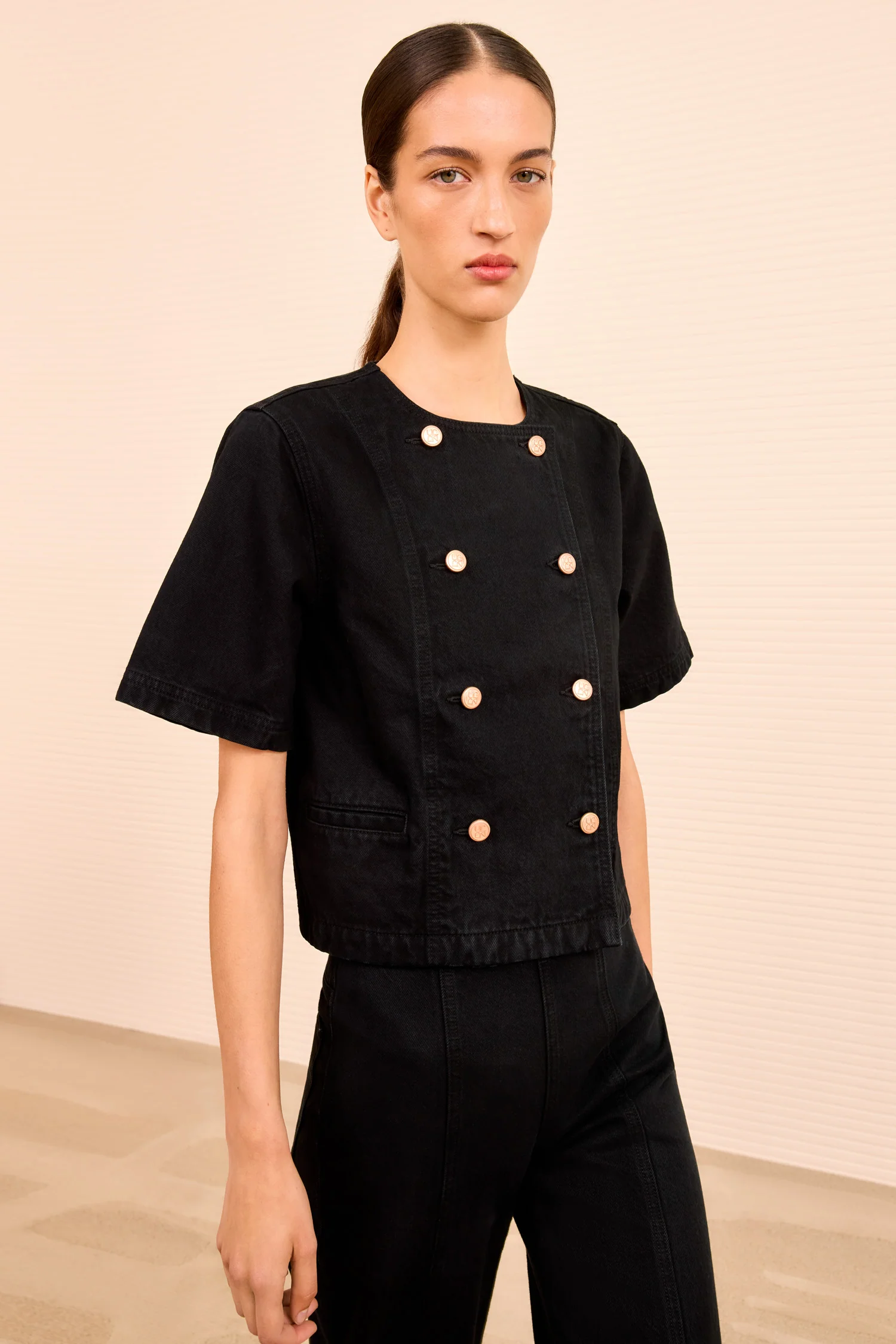 The Serge Short Sleeve Jacket - Noir - Image 2