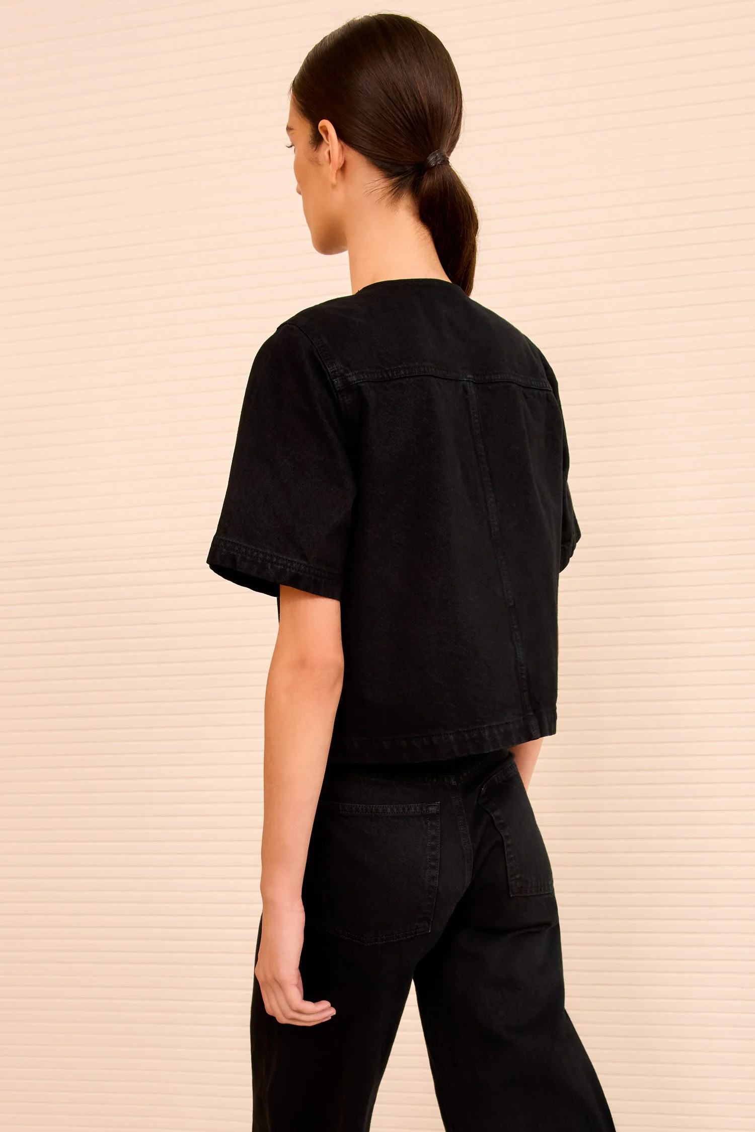 The Serge Short Sleeve Jacket - Noir - Image 5