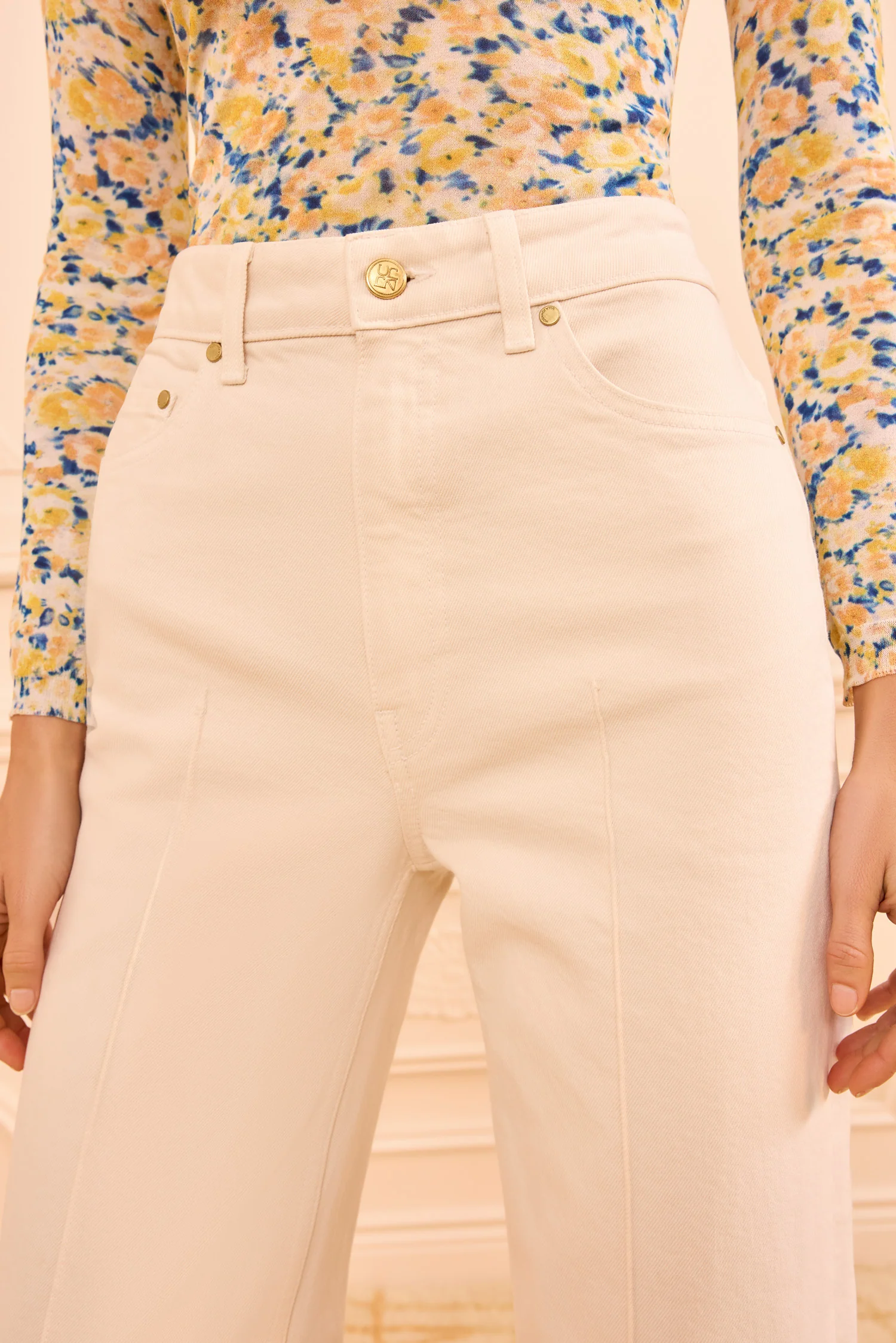 The Genevieve Stretch Pintuck Jean - Cowrie - Image 4