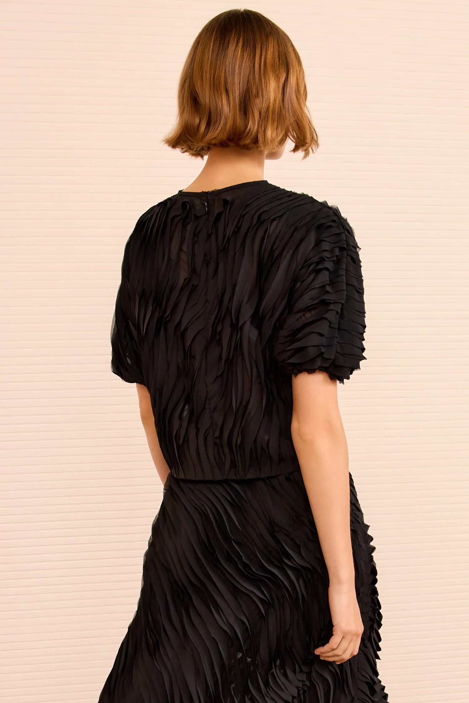 Vayda Short Sleeve Top - Noir - Image 4